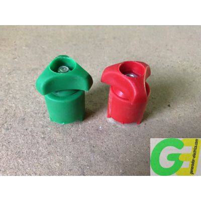 Tool-free Battery Clamp